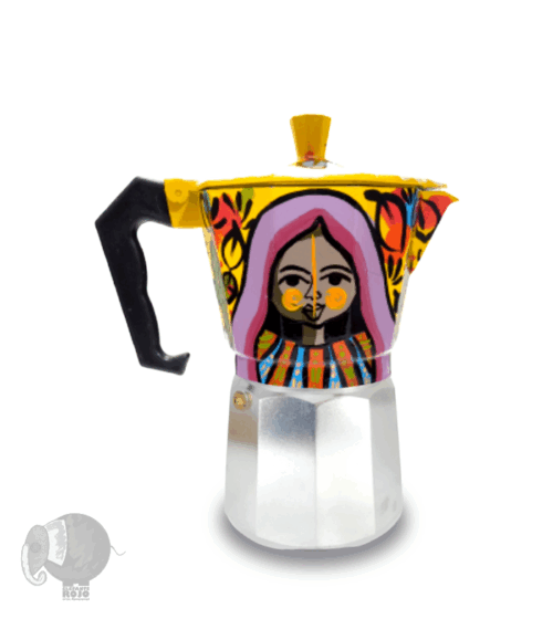 Cafetera de Indigenas Wayuu.