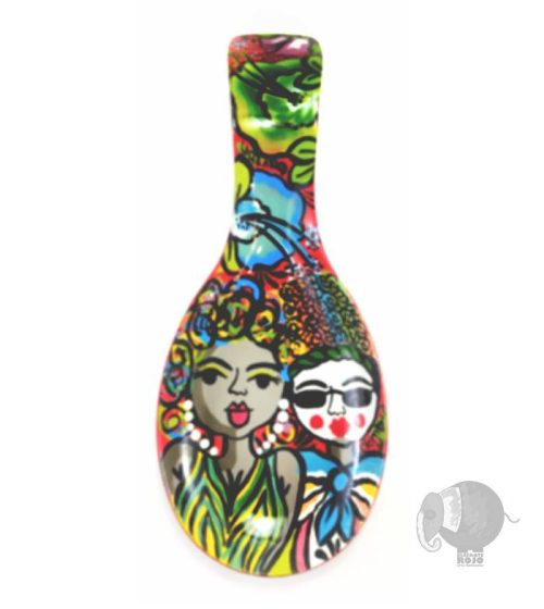 Posa cuchara de Carnaval de Barranquilla con Congo y María Moñitos.