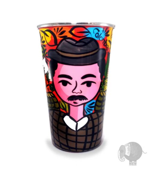 Vaso de Campesinos Boyacenses con Verduras en canasto.